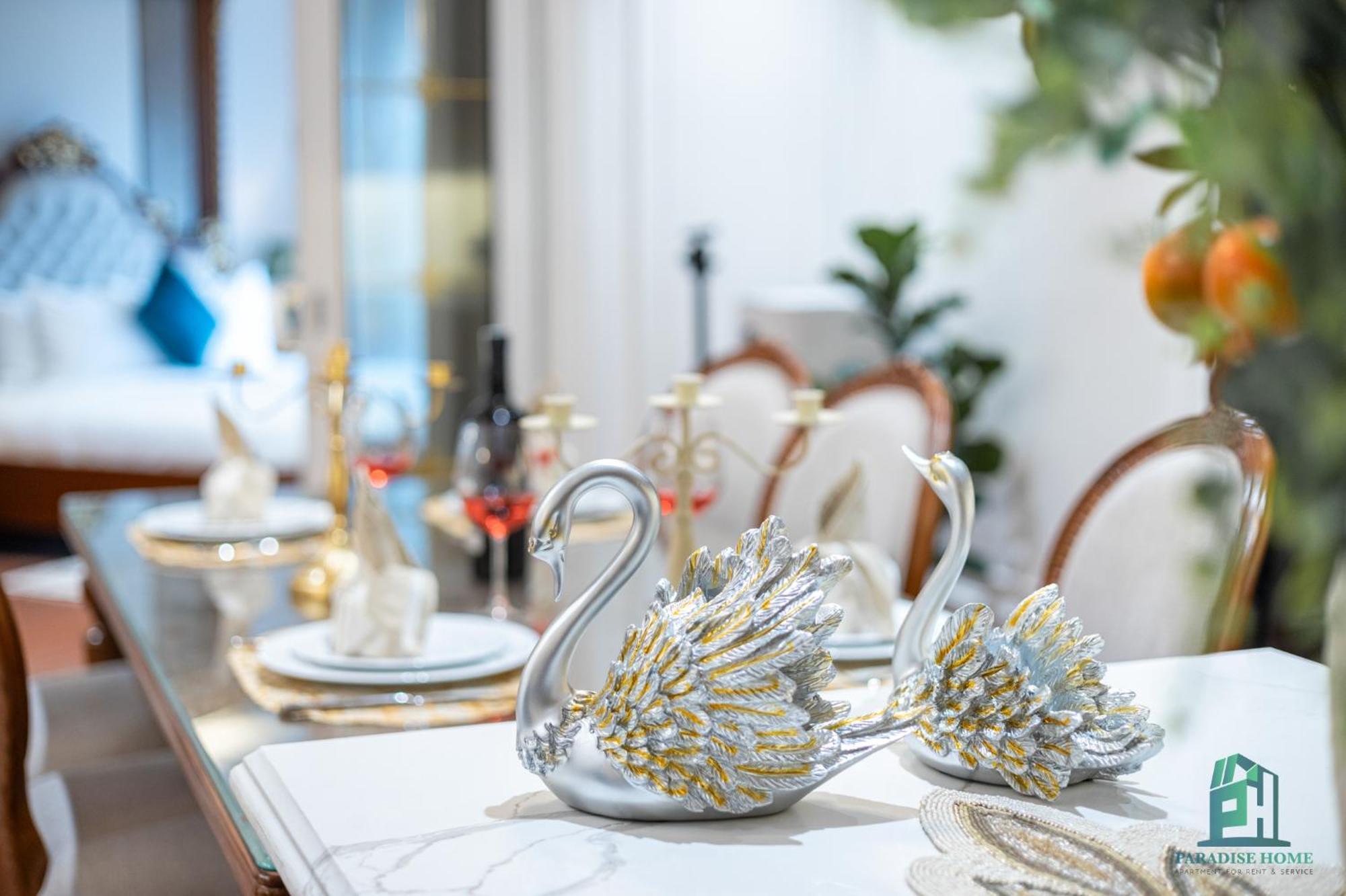 Luxe Paradise Suite Hotel Trich Sai Hanoi Luaran gambar